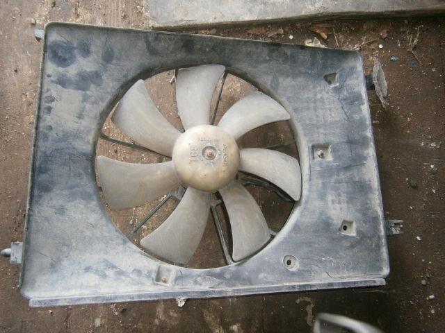 Диффузор радиатора Хонда Джаз в Барнауле 24053