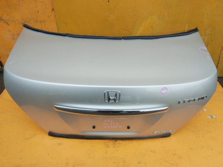 Крышка багажника Хонда Легенд в Барнауле 555211